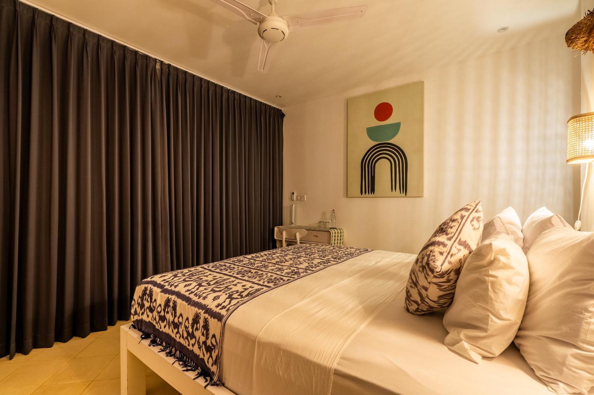 Senang Resort Tianyar Buitenkant foto