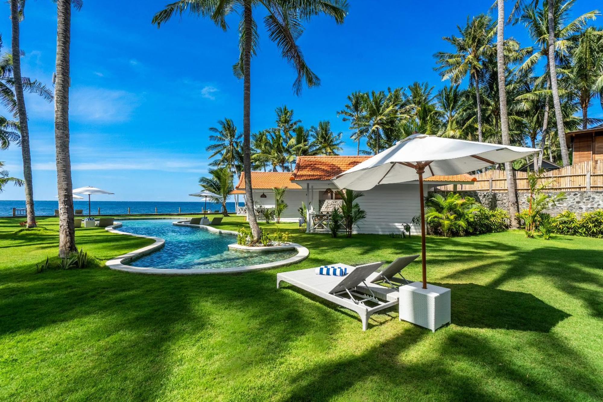 Senang Resort Tianyar Buitenkant foto