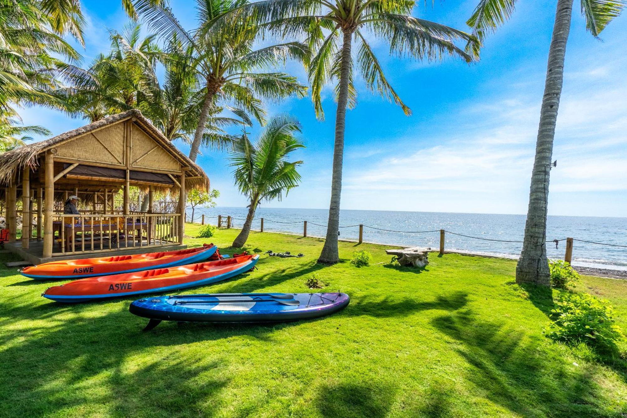 Senang Resort Tianyar Buitenkant foto