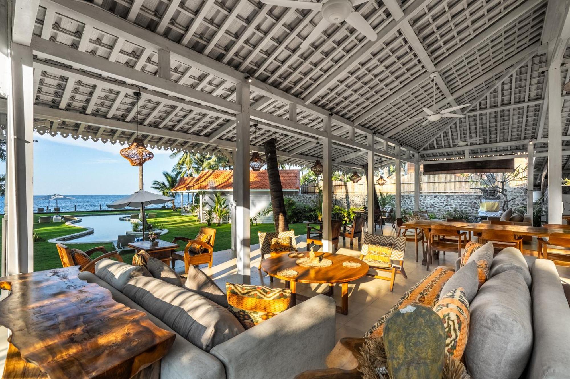 Senang Resort Tianyar Buitenkant foto